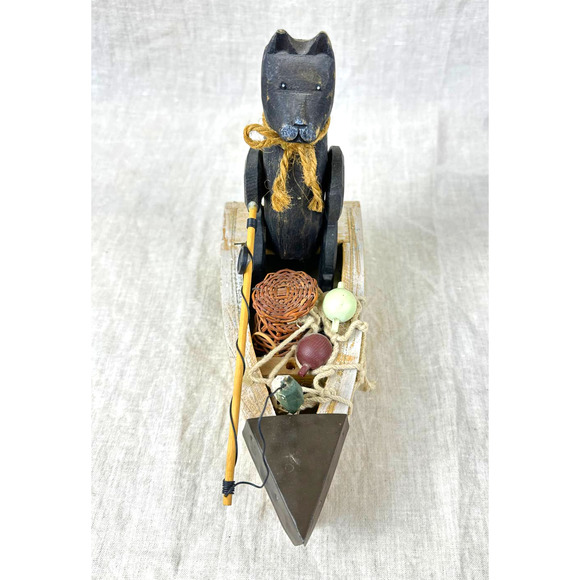 Fishing Bear in Boat - Rustic Farmhouse Cabin Decor -Unique Kitschy Vintage Find - Picture 2 of 9